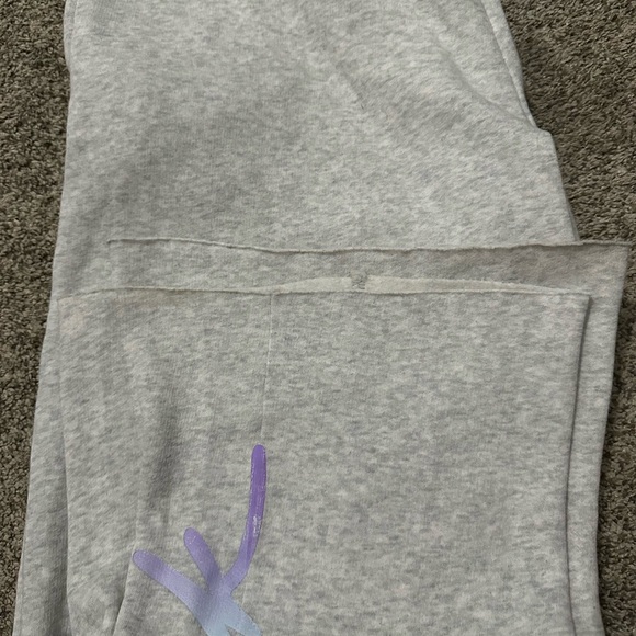 Victoria Secret PINK Sweats - Picture 3 of 8